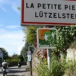 La Dependance De La Des Oiseaux - Pierre La Petite-Pierre