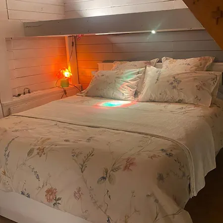 La Dependance De La Des Oiseaux - Pierre Frühstückspension 3*