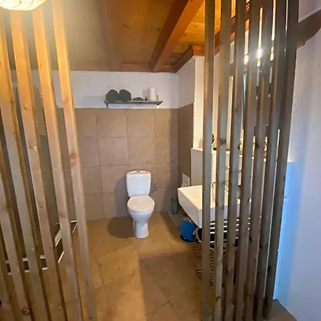 La Dependance De La Des Oiseaux - Pierre Bed & Breakfast