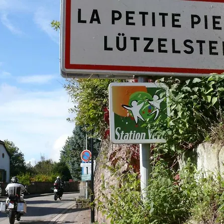 La Dependance De La Des Oiseaux - Pierre La Petite-Pierre